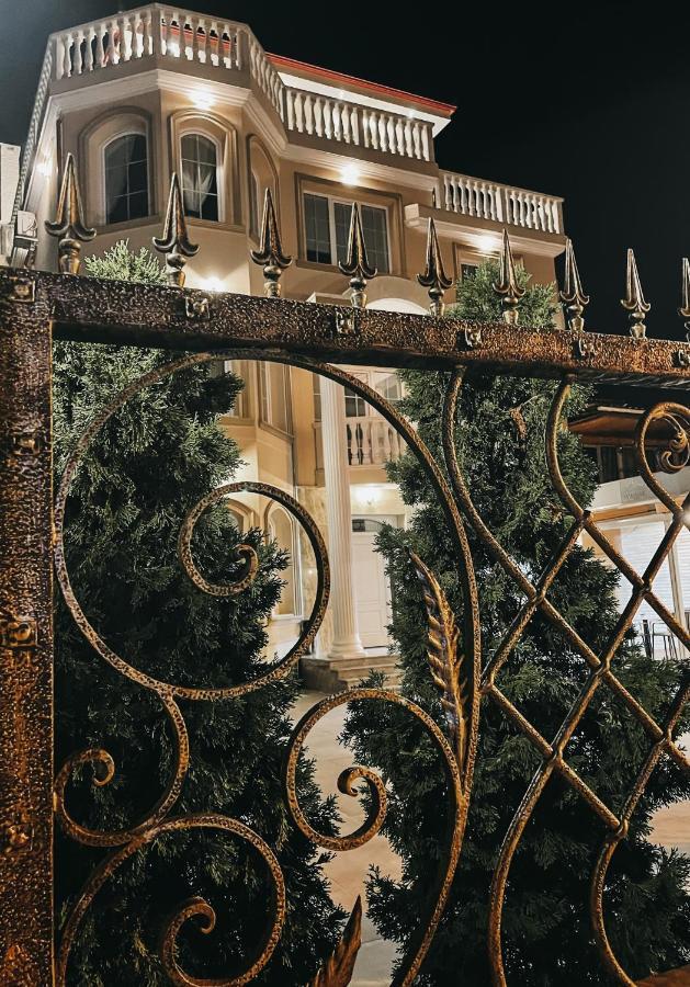 Amansar Boutique Hotel Tirana Exteriör bild