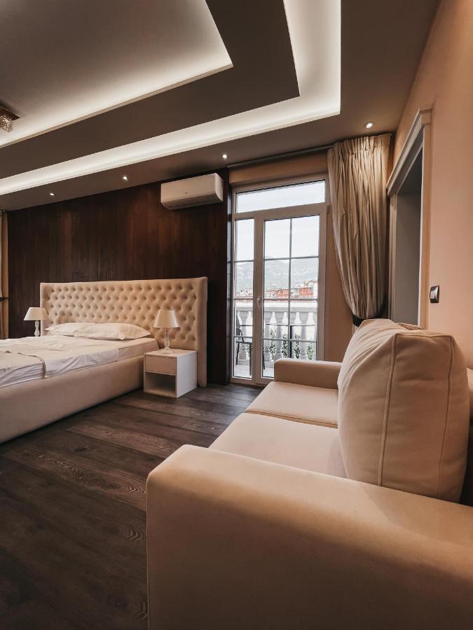 Amansar Boutique Hotel Tirana Exteriör bild