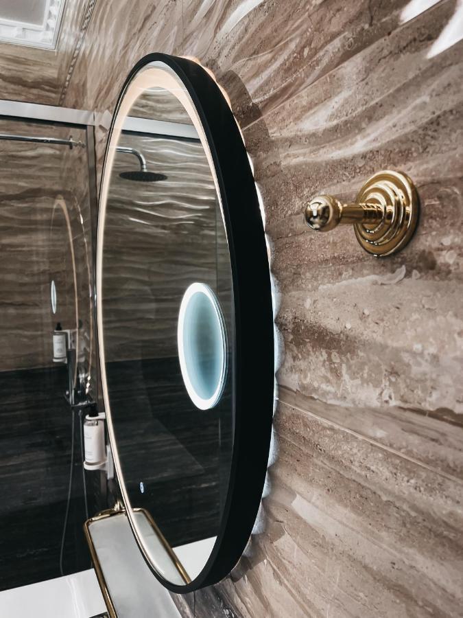 Amansar Boutique Hotel Tirana Exteriör bild