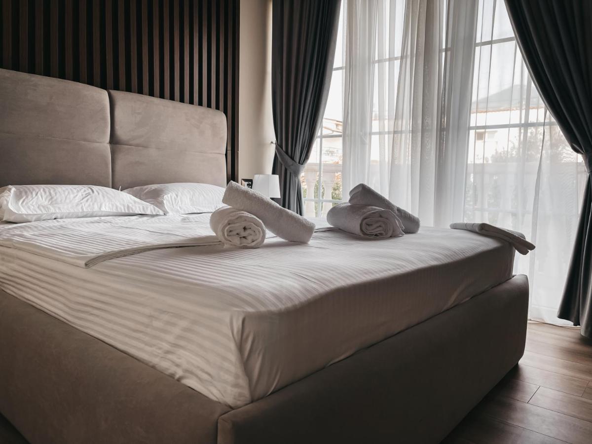 Amansar Boutique Hotel Tirana Exteriör bild