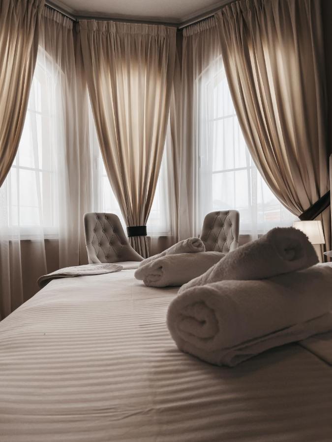 Amansar Boutique Hotel Tirana Exteriör bild